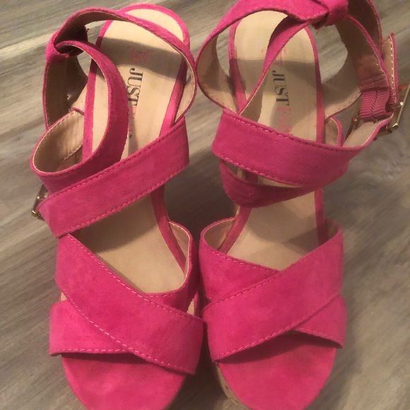 Fuchsia strap wedges - Picture 5 of 6